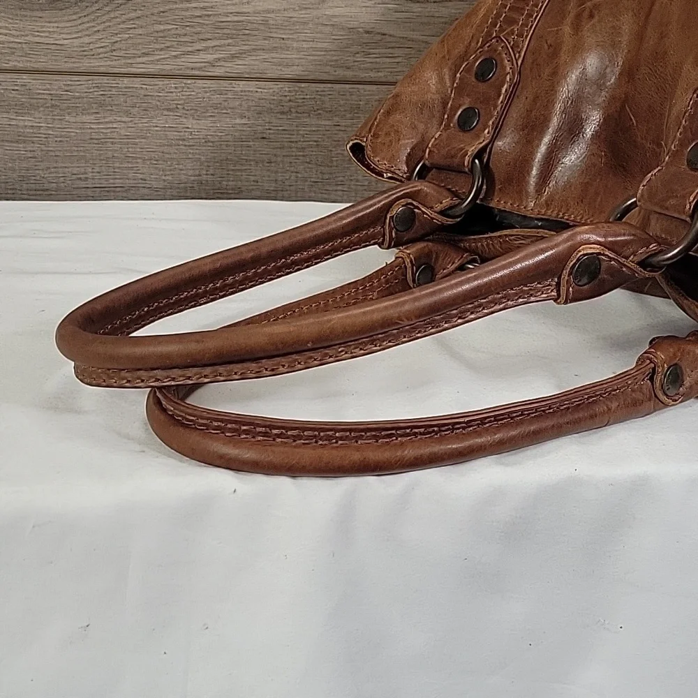 Vintage Frye Melissa Brown Distressed Leather Shoulder Bag Satchel Purse Handbag